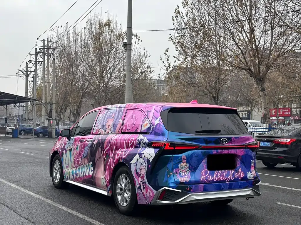 Toyota Granvia — фото 9