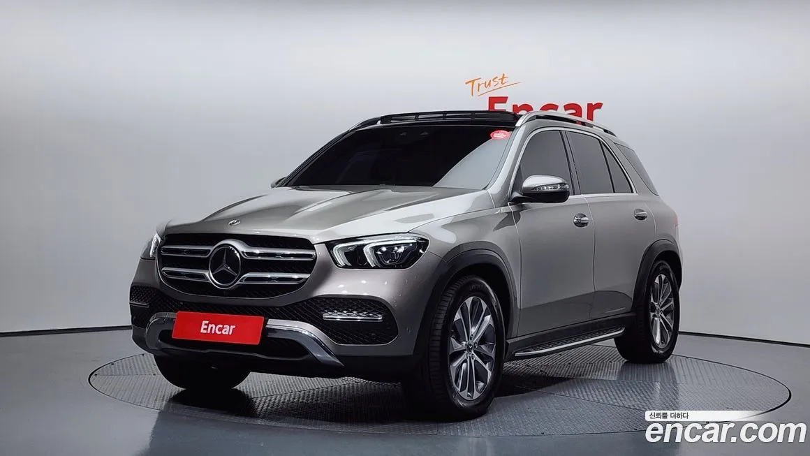 Mercedes-Benz GLE-Class — фото 1