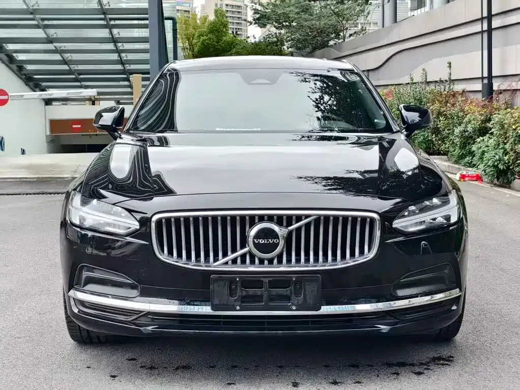 Volvo S90 — фото 3