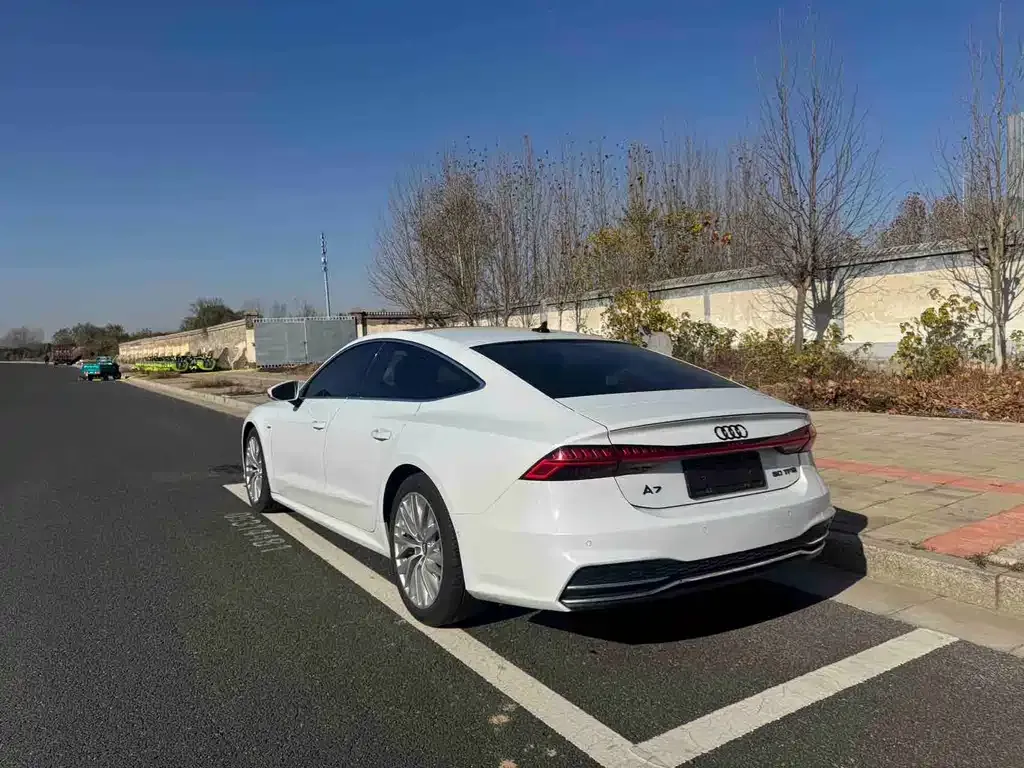 Audi A7 — фото 3