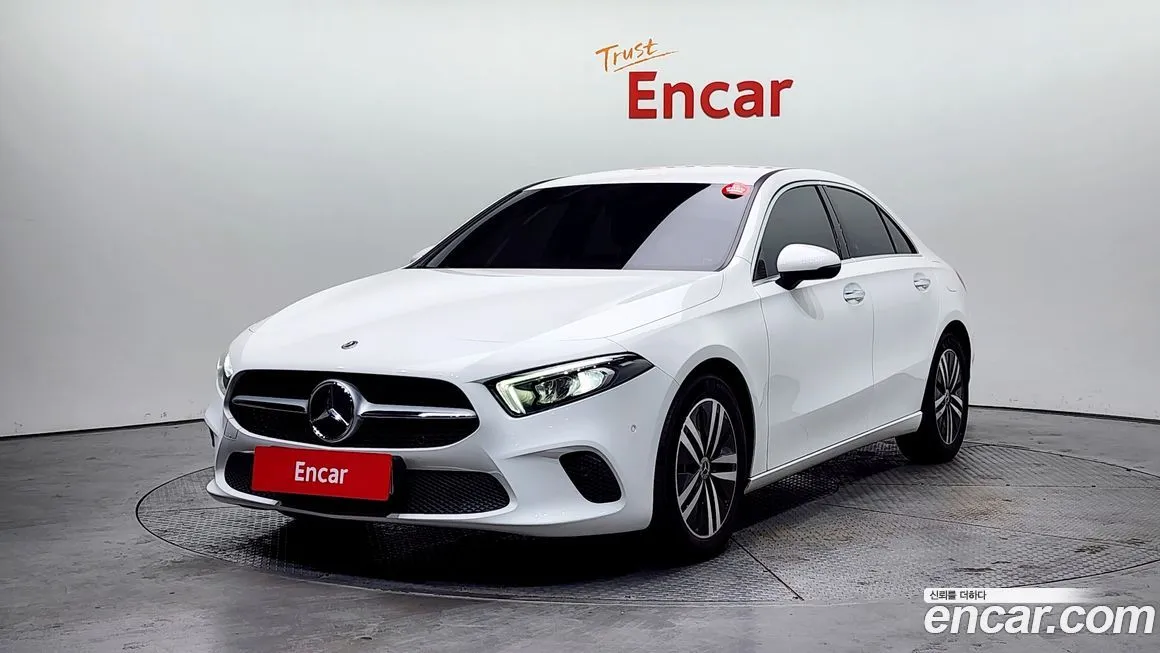 Mercedes-Benz A-Class — фото 1