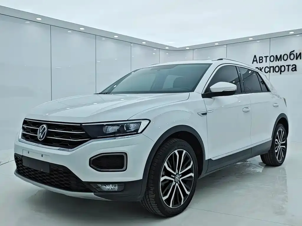 Volkswagen T-Roc — фото 1