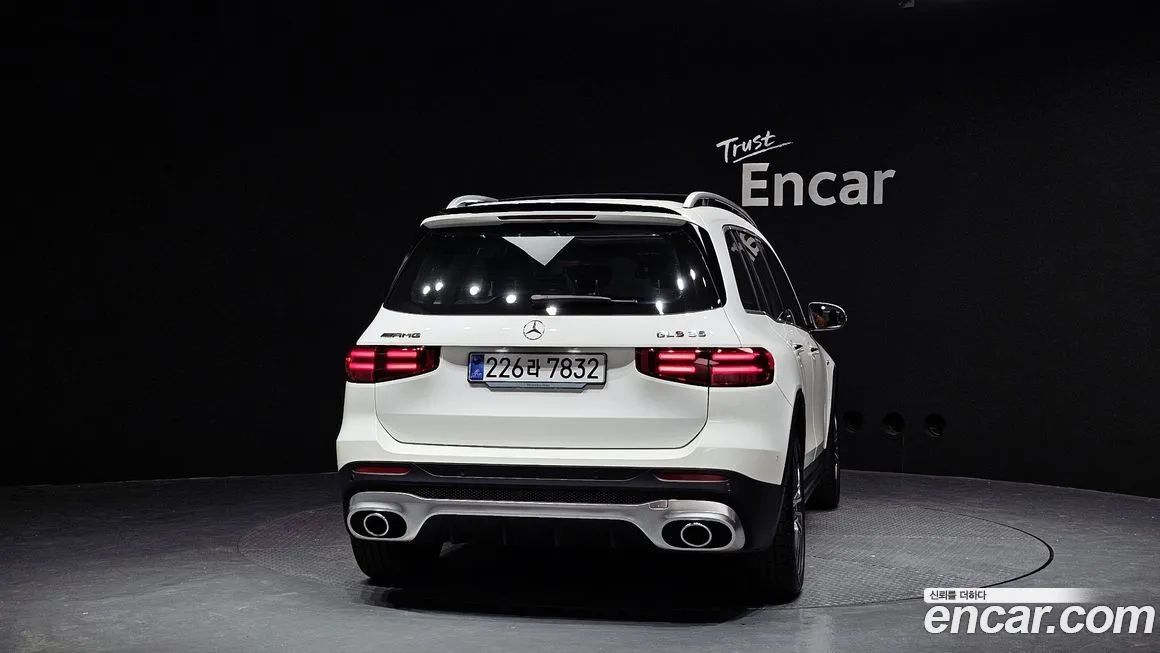 Mercedes-Benz GLB-Class — фото 4