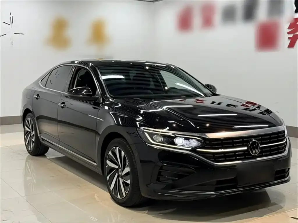 Volkswagen Passat — фото 9