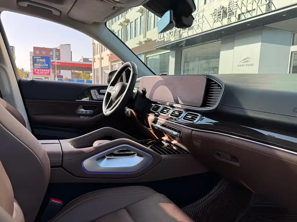 Mercedes-Benz GLE — фото 10