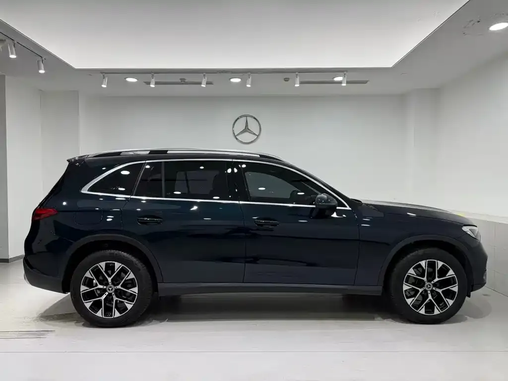 Mercedes-Benz GLC — фото 6