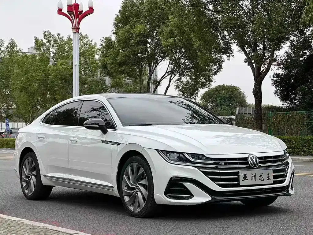 Volkswagen CC — фото 2