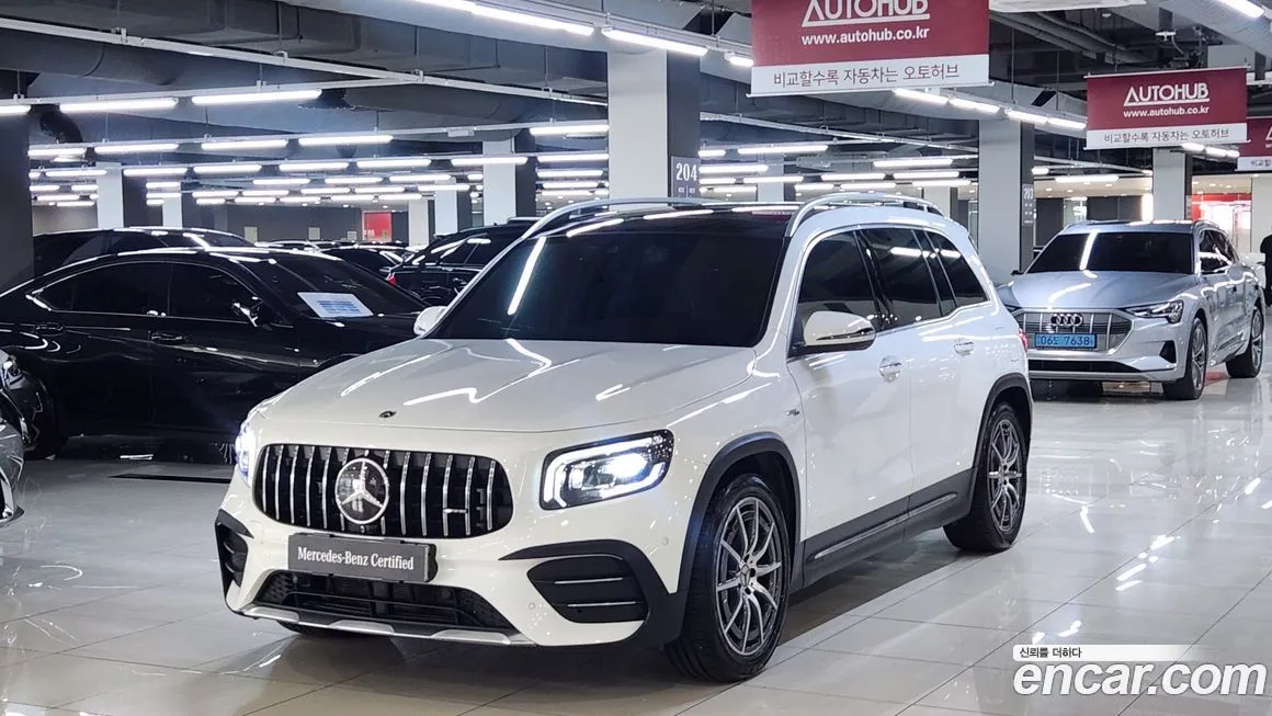 Mercedes-Benz GLB-Class — фото 1