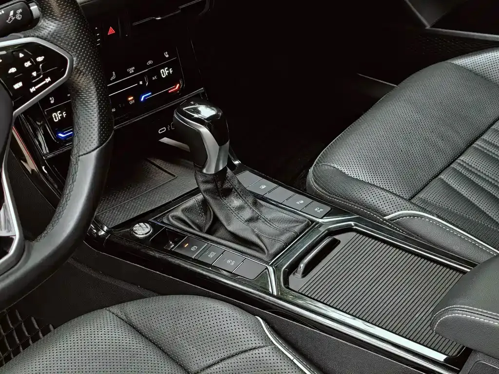 Volkswagen Passat — фото 10