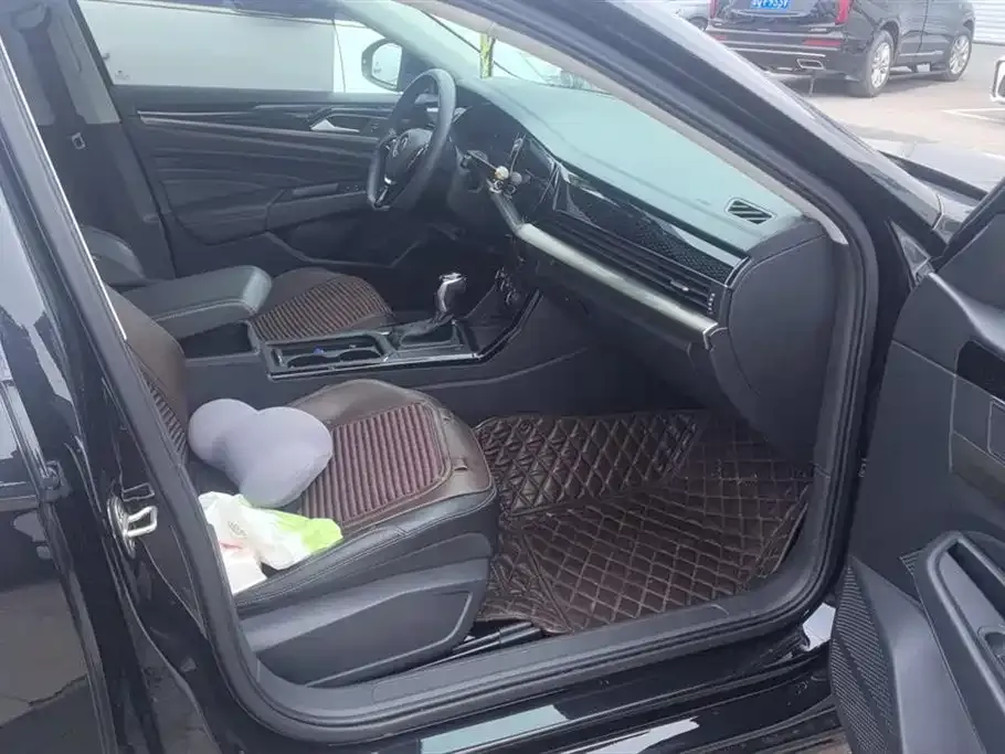 Volkswagen Passat — фото 8