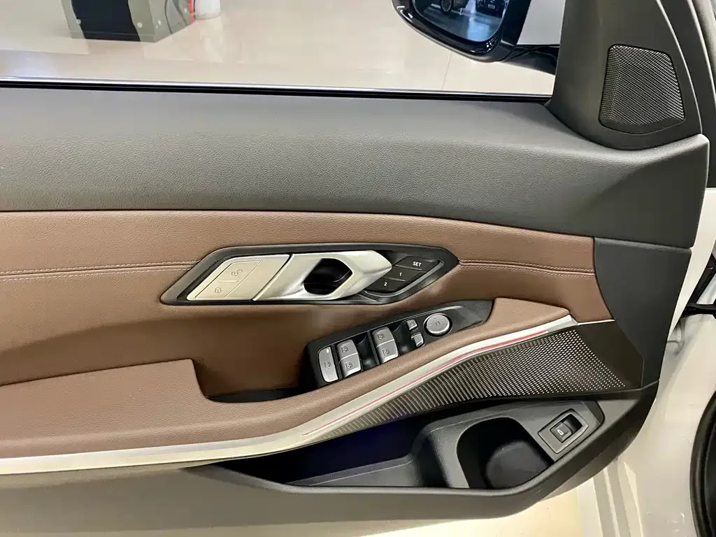 BMW 3 Series — фото 10