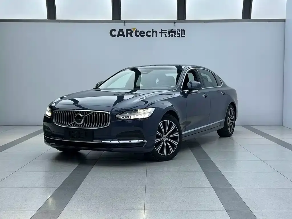 Volvo S90 — фото 1