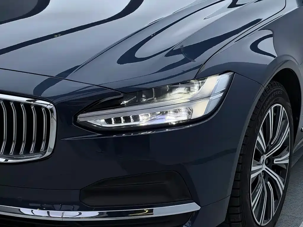 Volvo S90 — фото 3