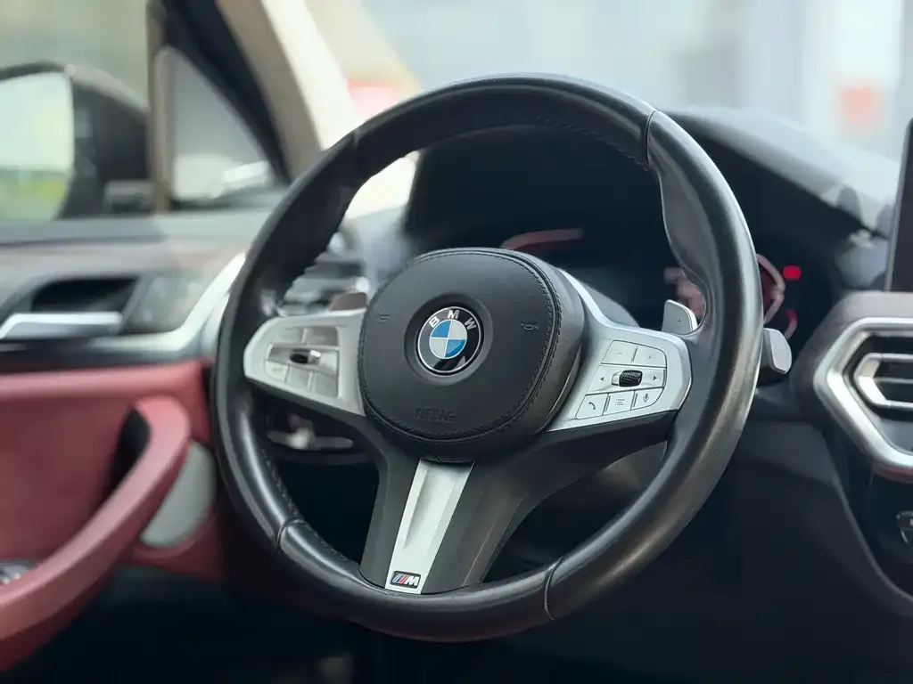 BMW X3 — фото 9
