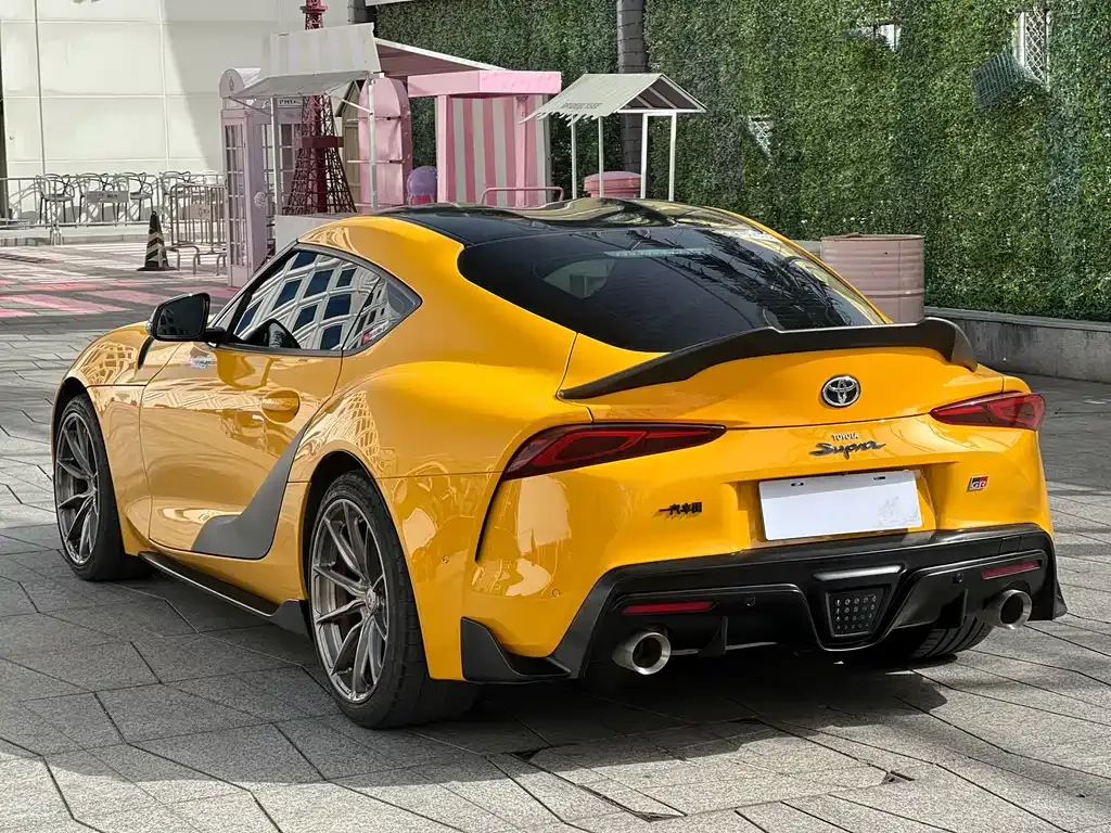 Toyota Supra — фото 4
