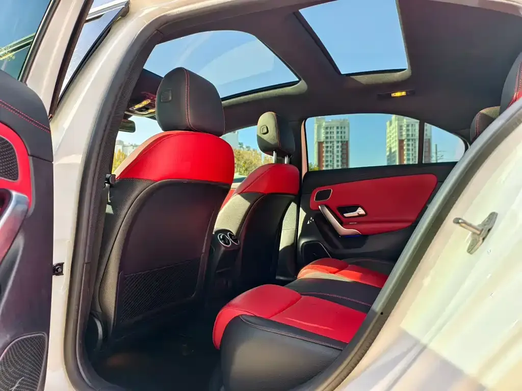 Mercedes-Benz A-Class AMG — фото 5
