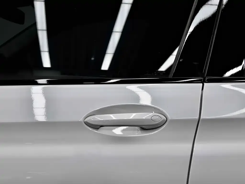 BMW X3 — фото 9
