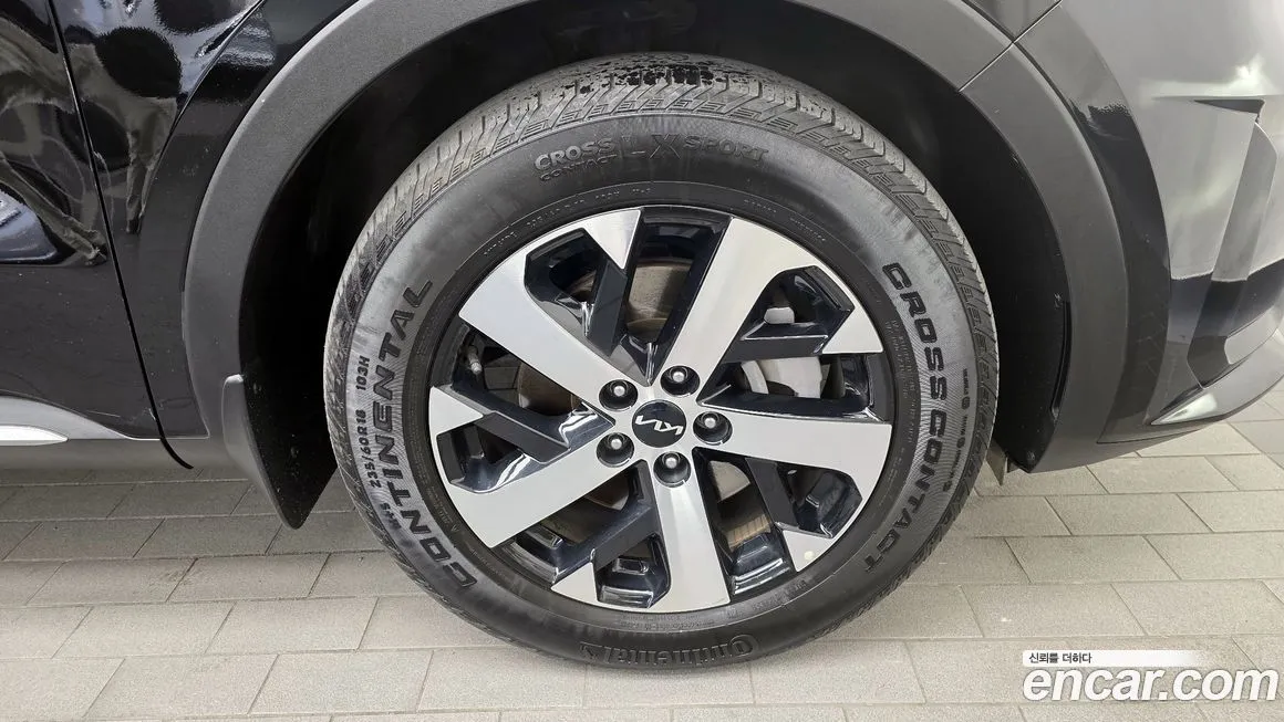 Kia Sorento — фото 5
