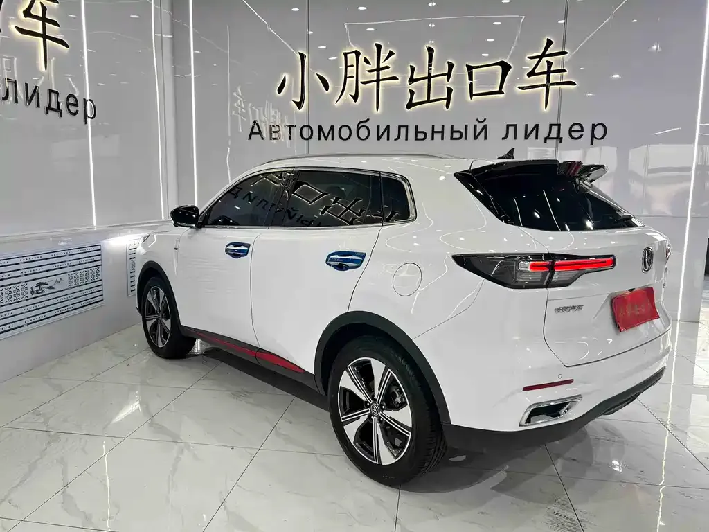 Changan CS55PLUS — фото 6