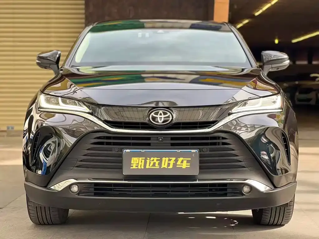 Toyota Harrier — фото 2