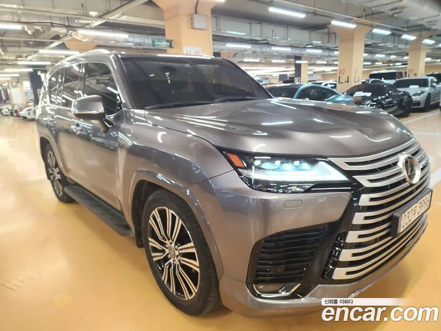 Lexus LX — фото 3