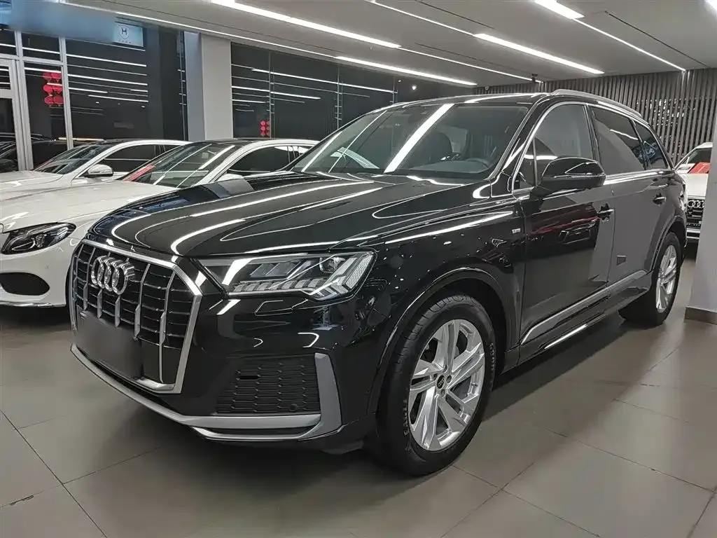 Audi Q7 — фото 2