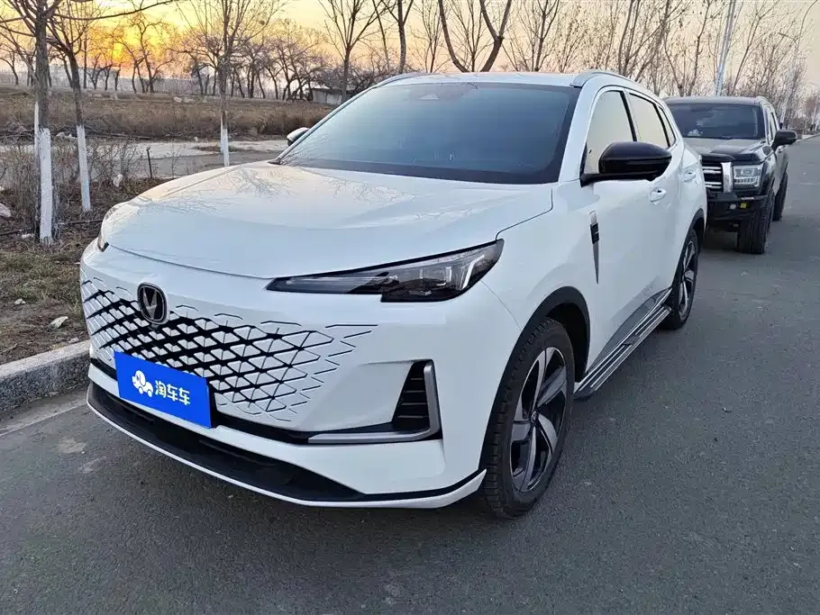 Changan CS55PLUS — фото 1