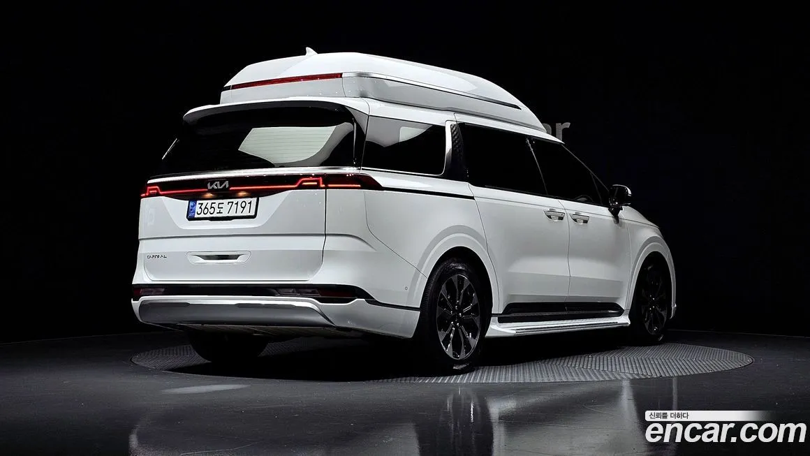 Kia Carnival — фото 2
