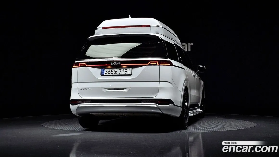 Kia Carnival — фото 4