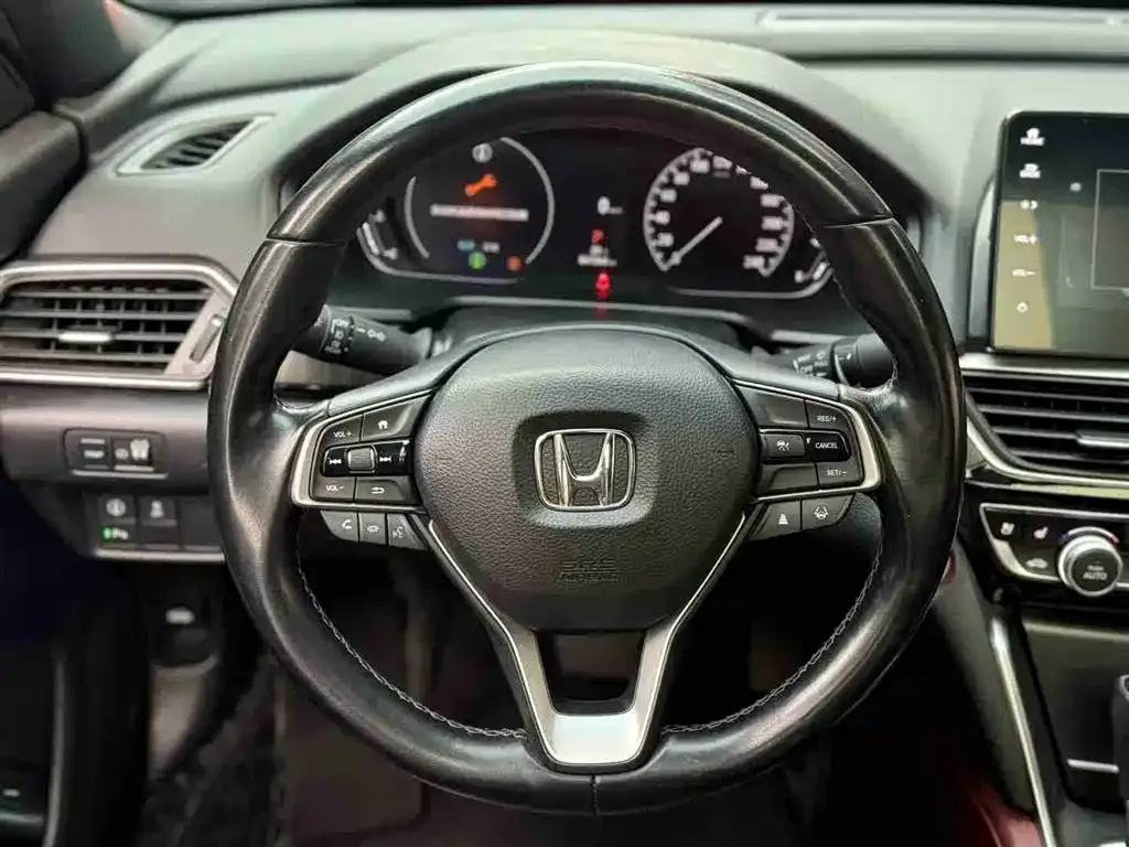 Honda Inspire — фото 6