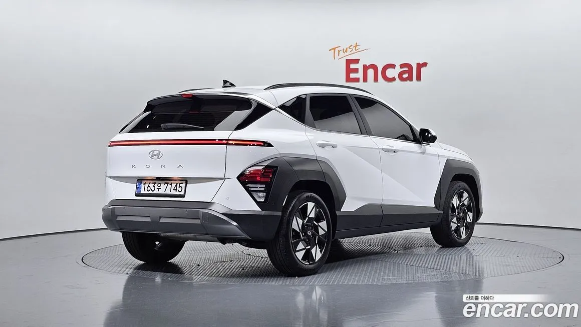 Hyundai Kona — фото 2