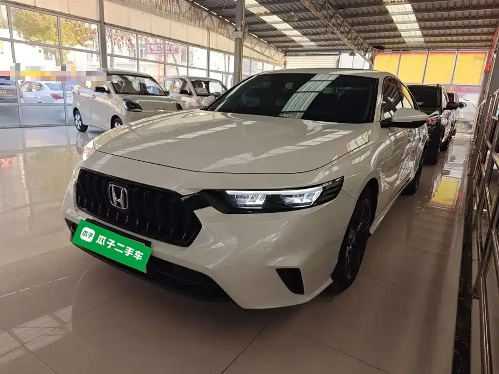 Honda Inspire — фото 2