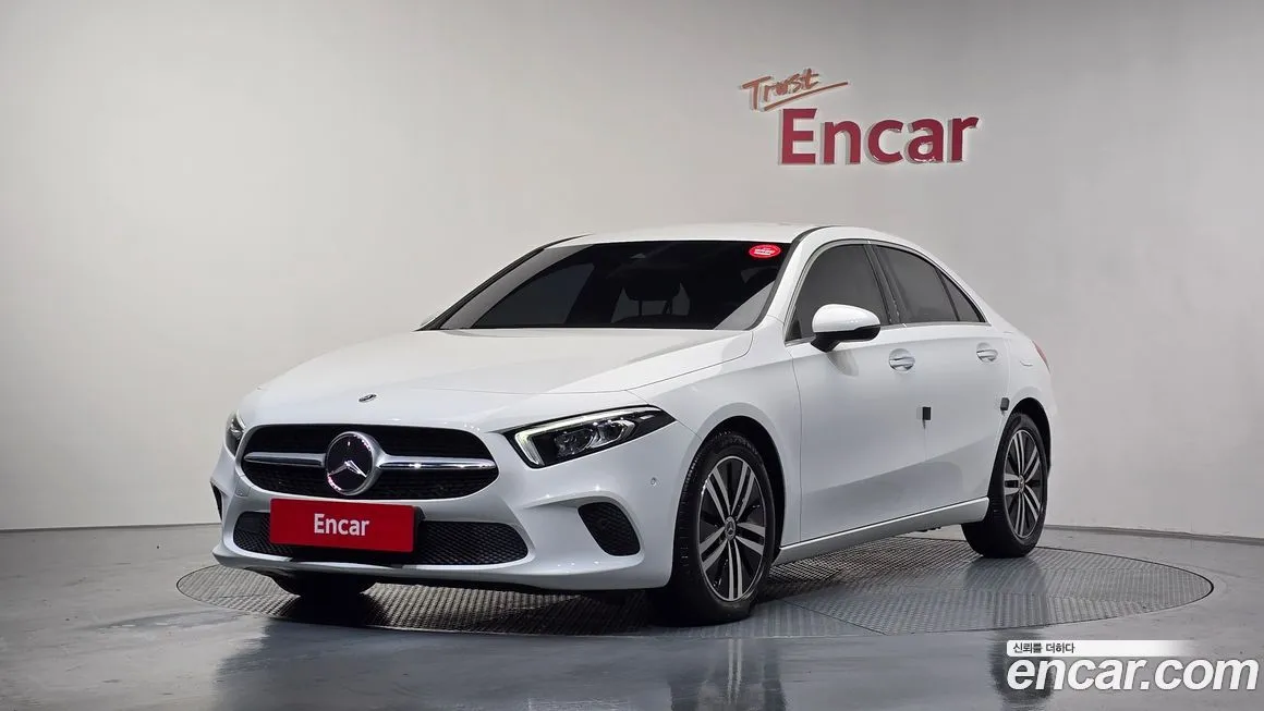 Mercedes-Benz A-Class — фото 1