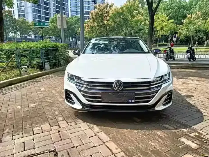 Volkswagen CC — фото 2