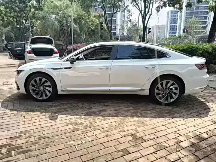 Volkswagen CC — фото 4