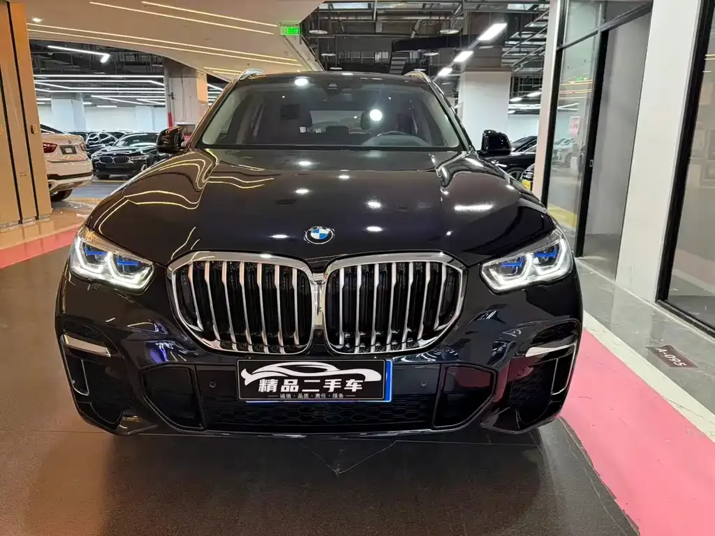 BMW X5 — фото 2