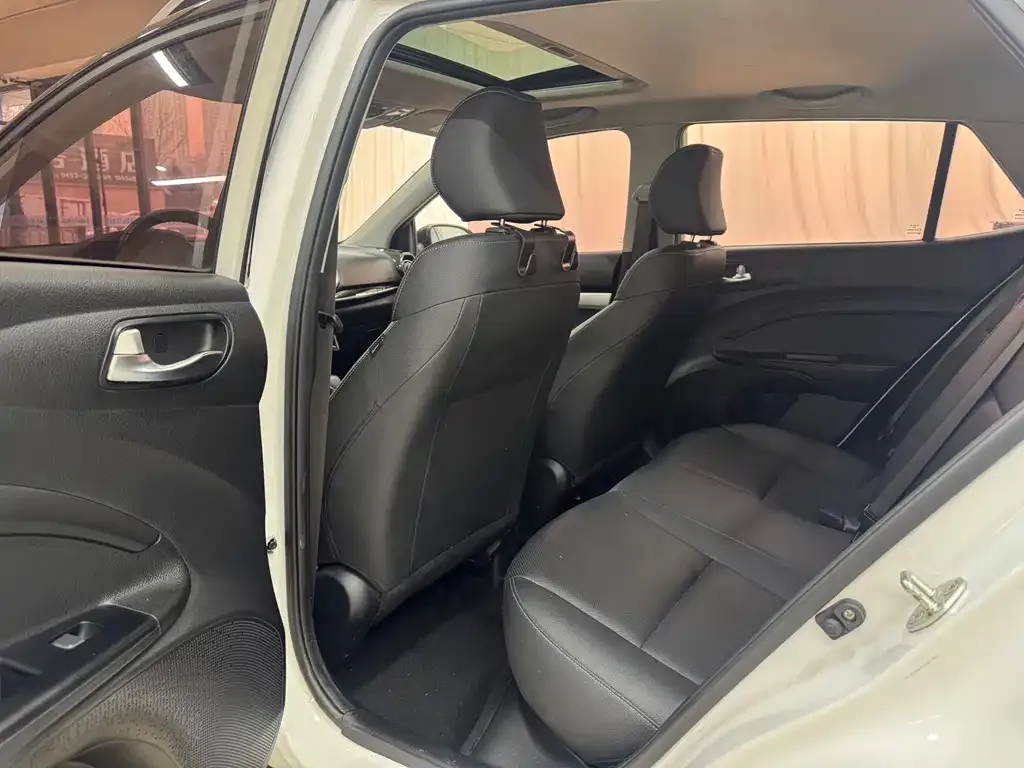 Kia KX1 — фото 8