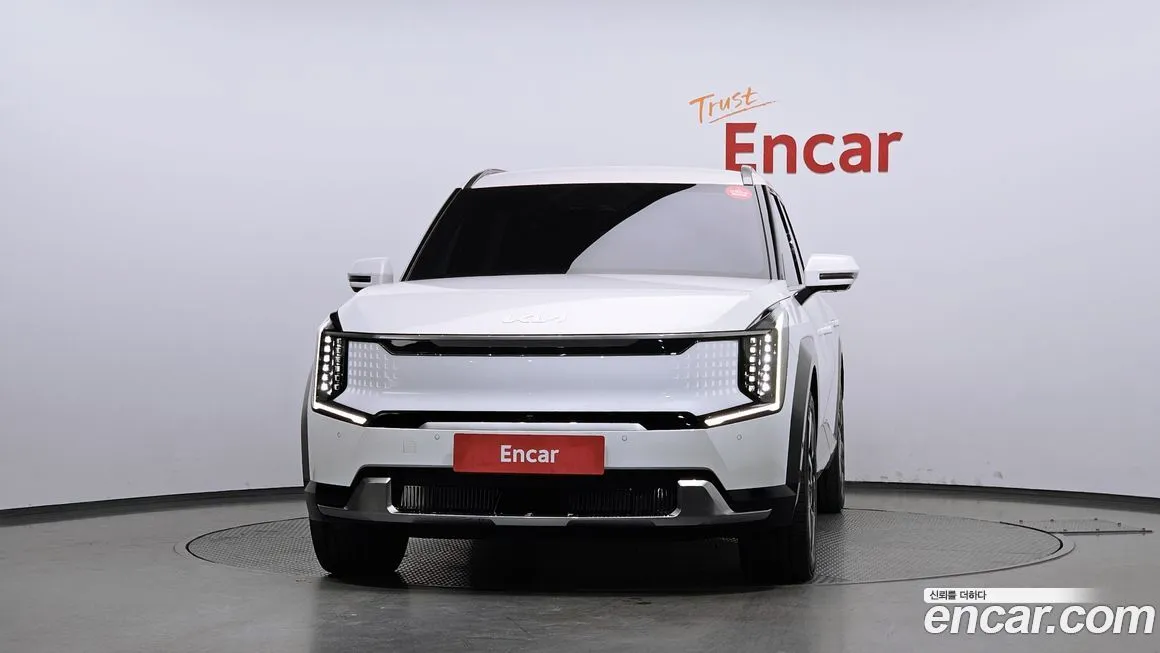 Kia EV9 — фото 3