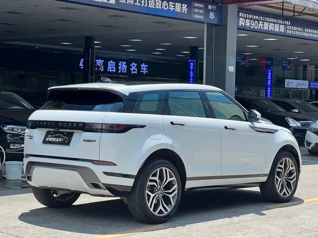 Land Rover Evoque — фото 4