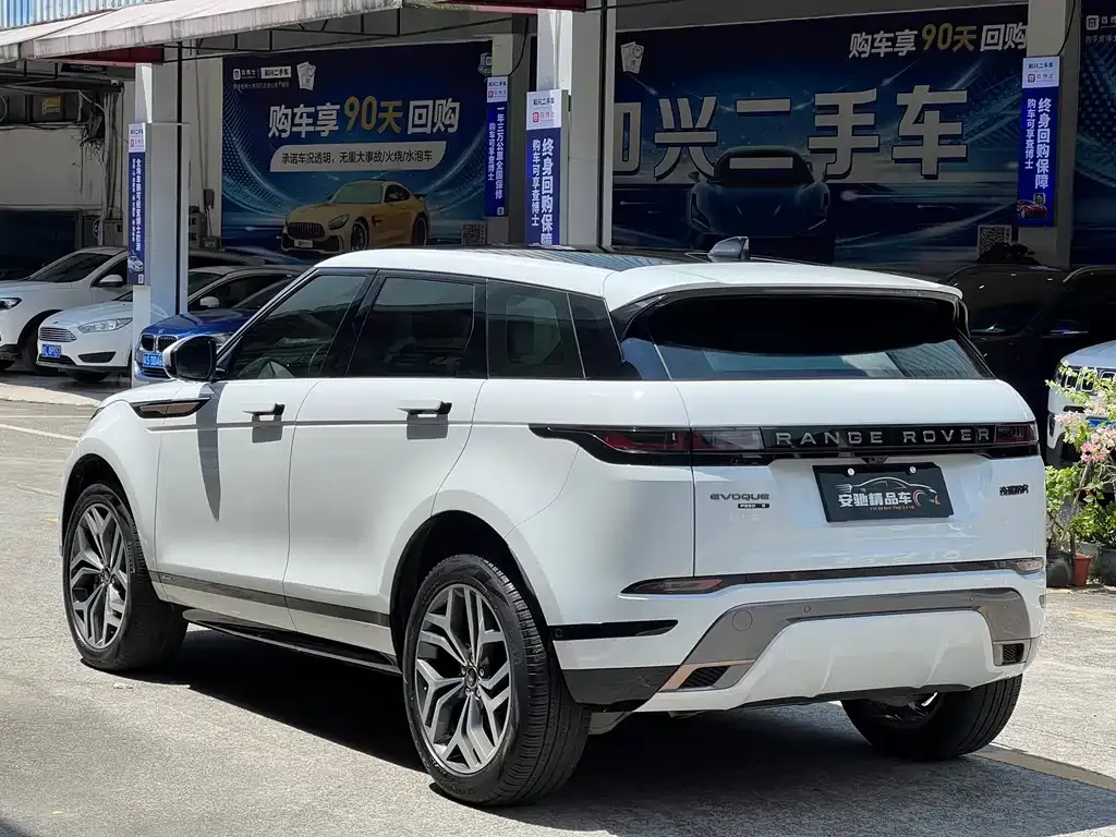 Land Rover Evoque — фото 6
