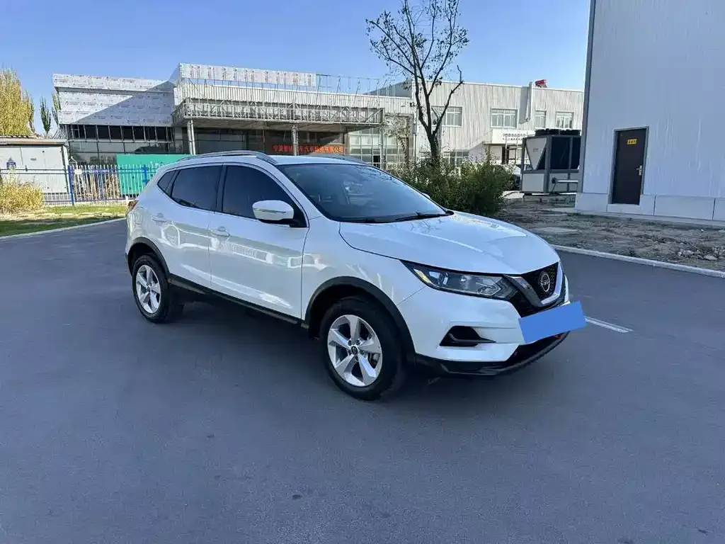 Nissan Qashqai — фото 3