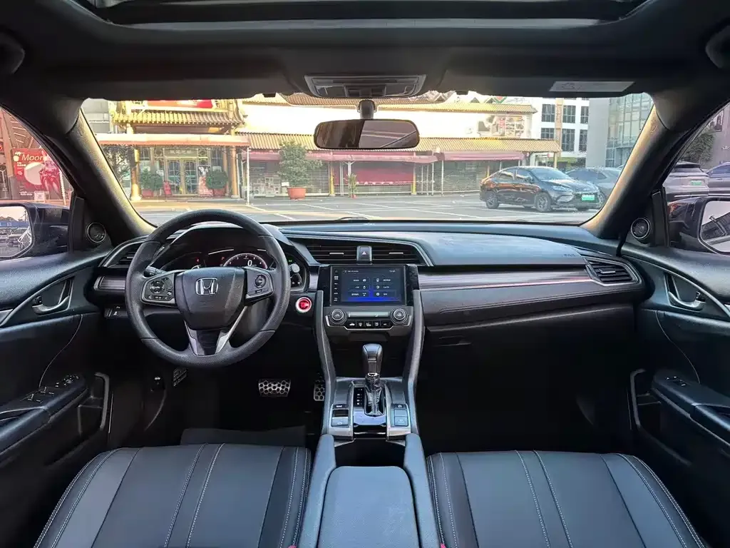 Honda Civic — фото 5