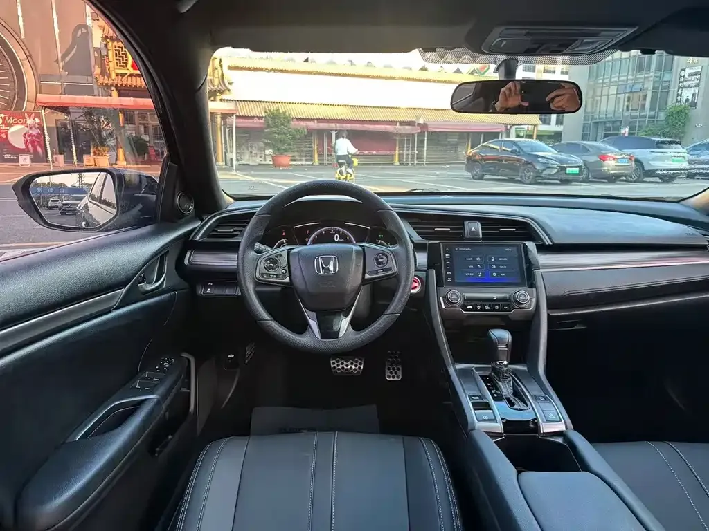 Honda Civic — фото 6