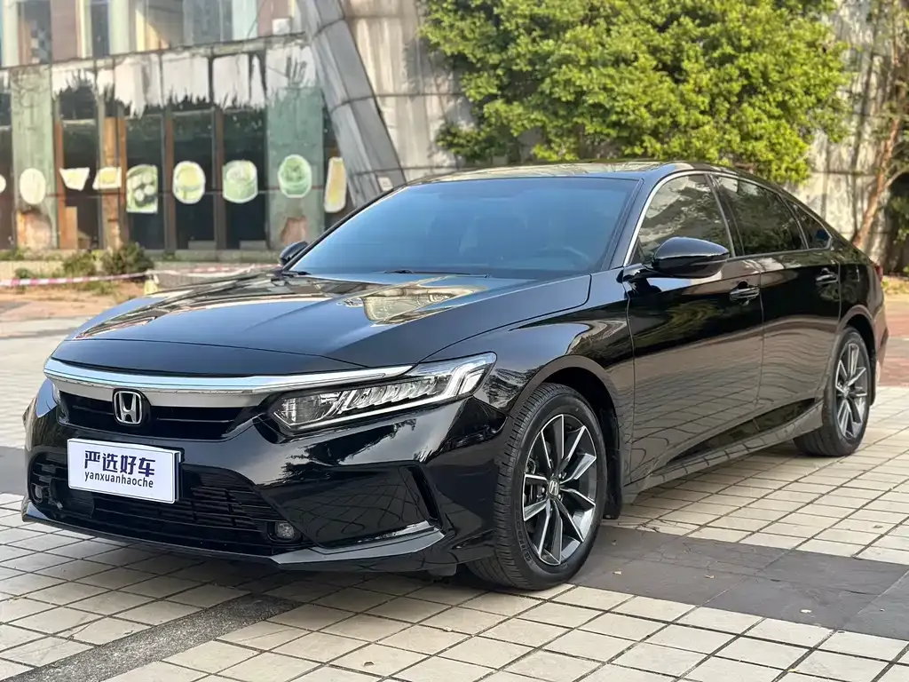 Honda Inspire — фото 1