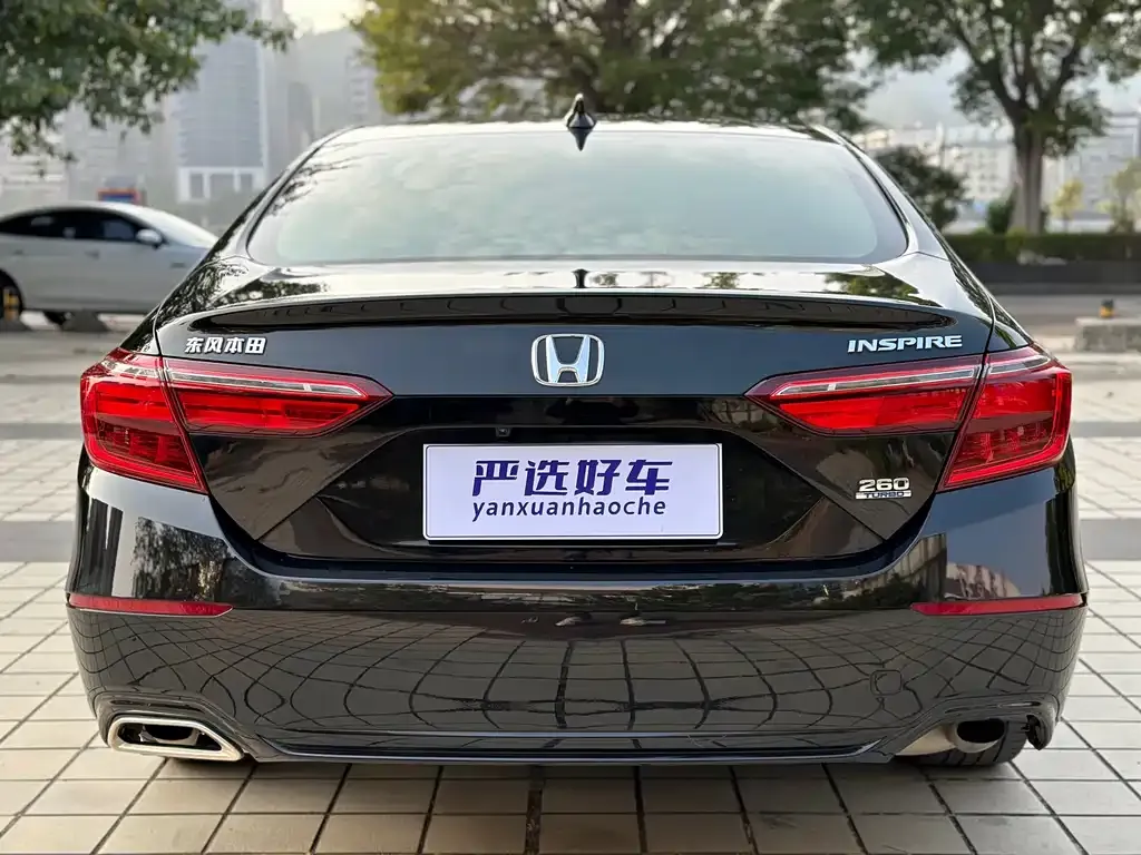 Honda Inspire — фото 8