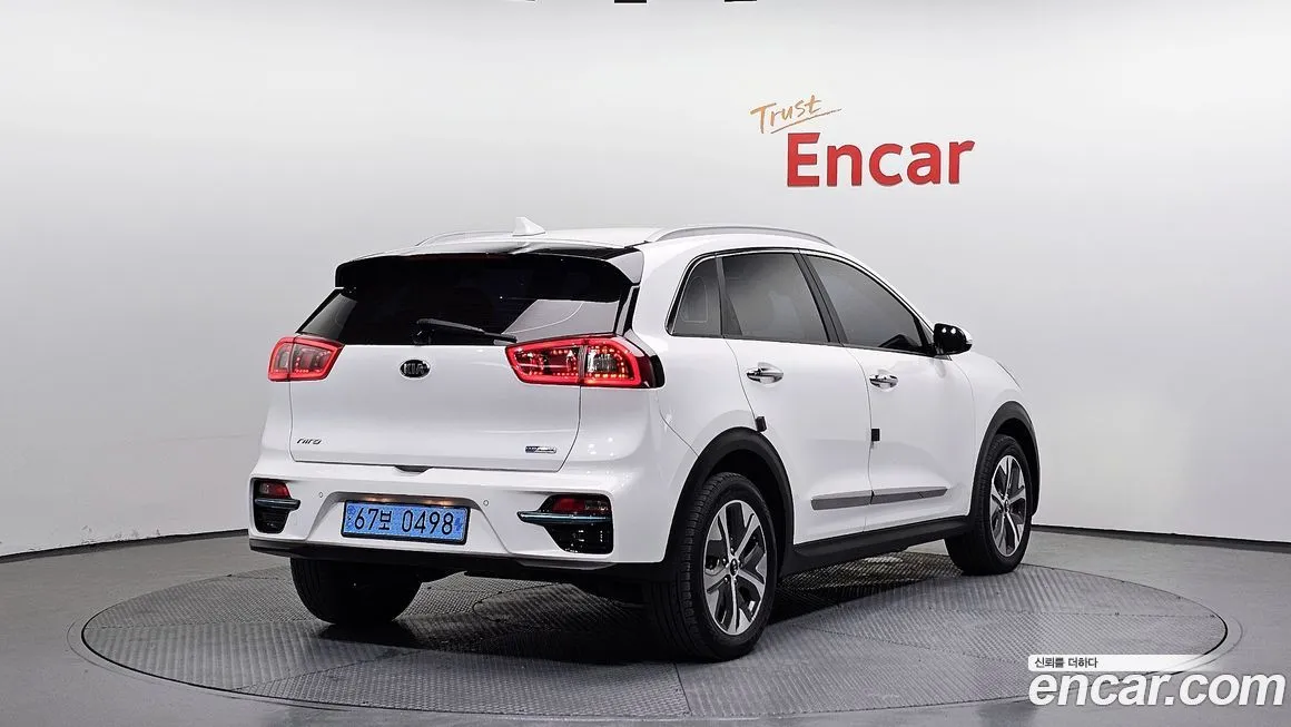 Kia Niro — фото 2