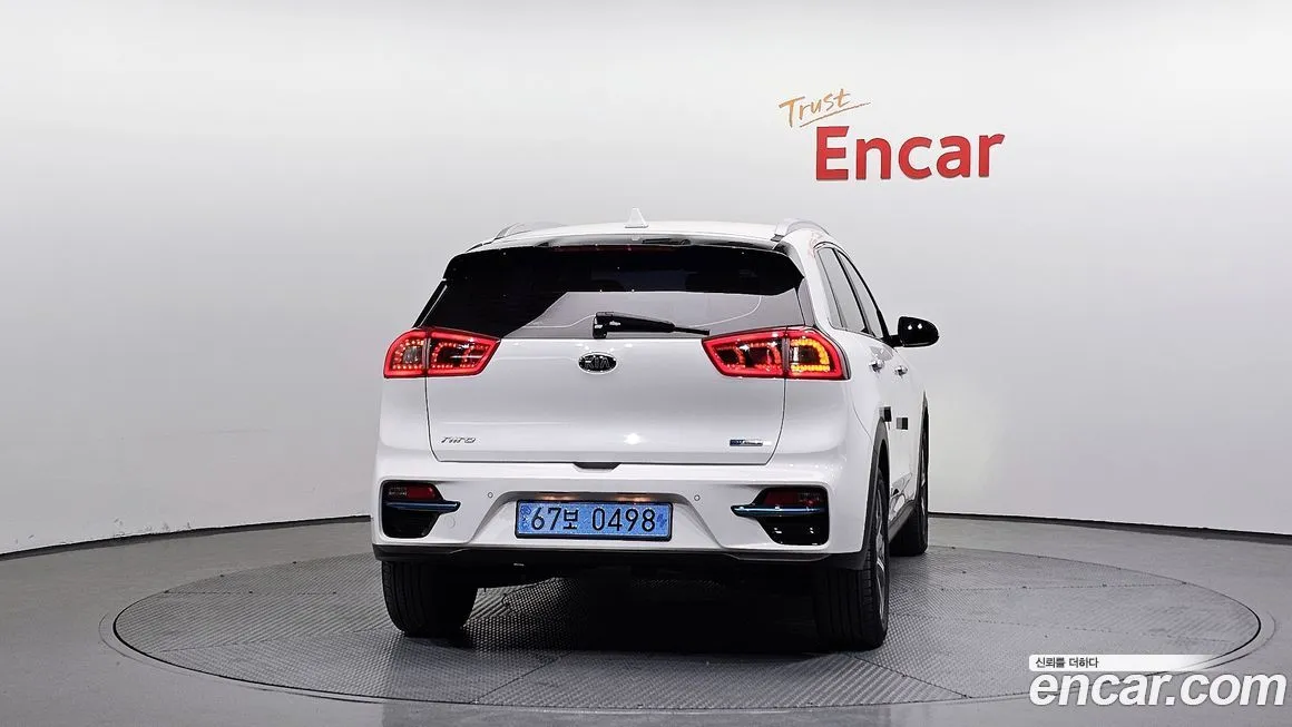 Kia Niro — фото 4