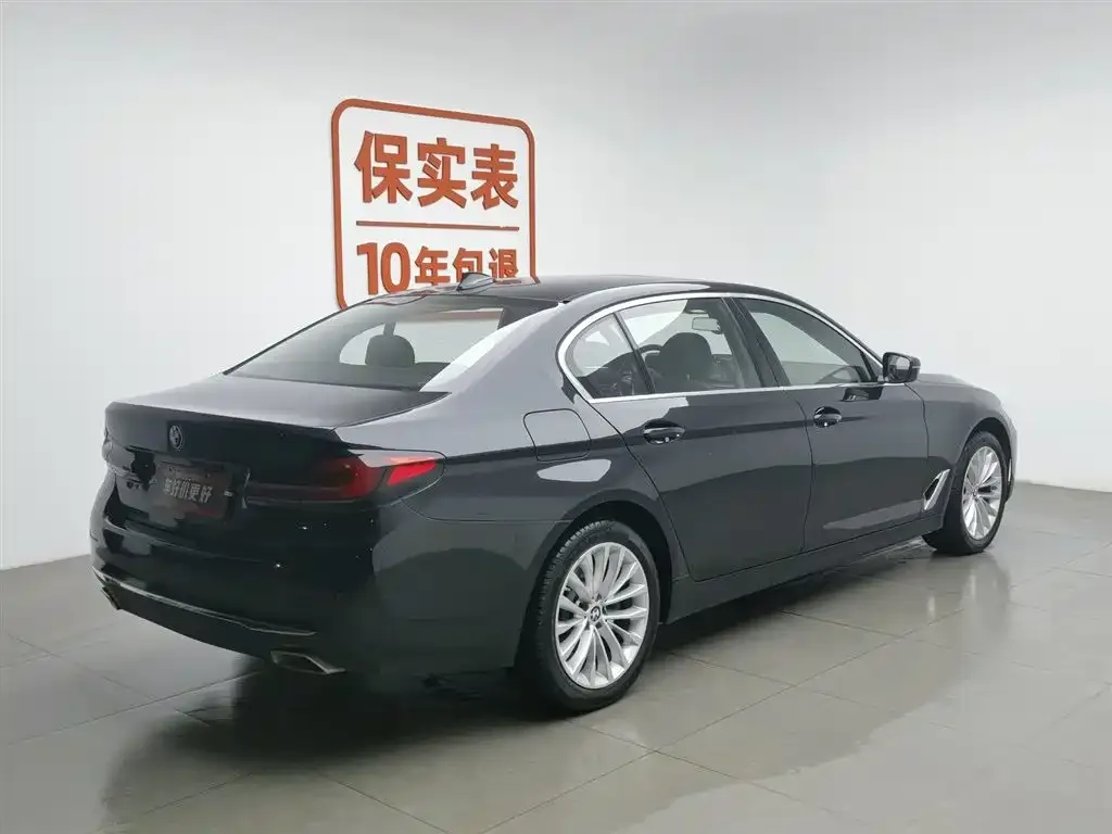 BMW 5 Series — фото 2