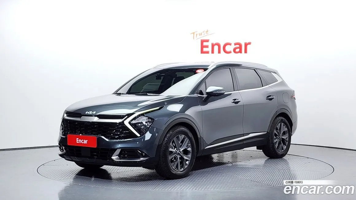 Kia Sportage — фото 1