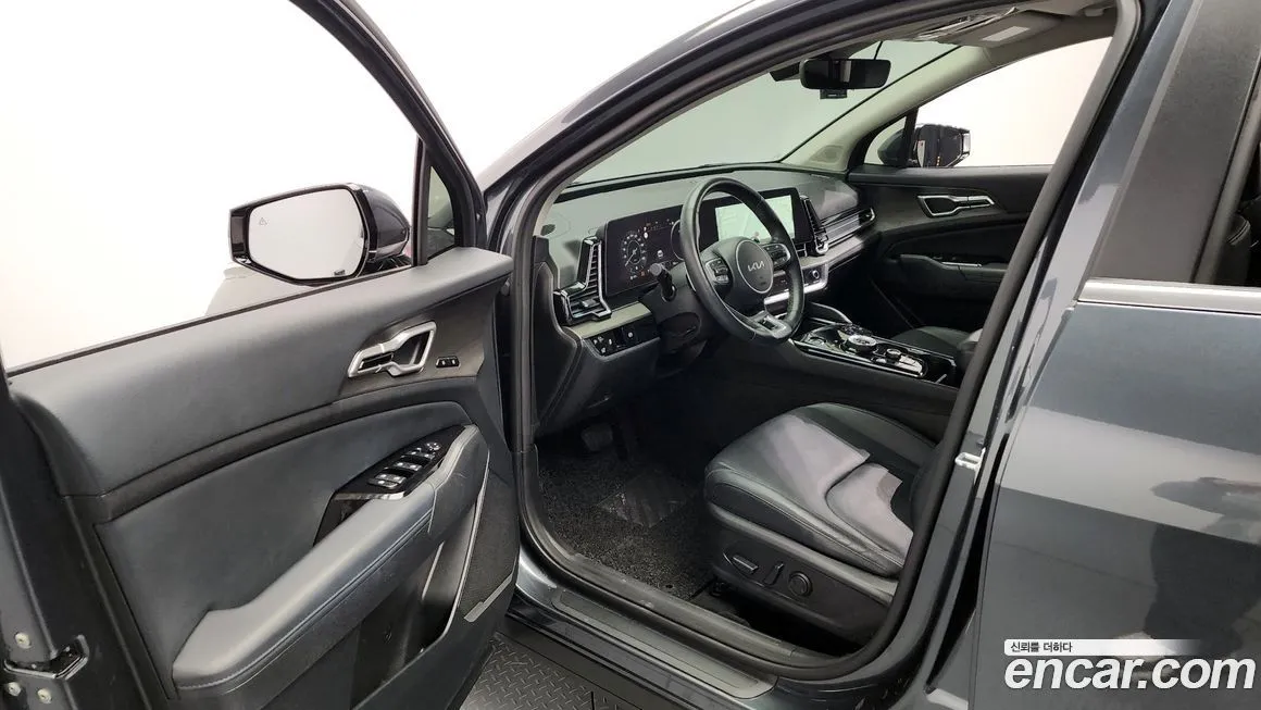 Kia Sportage — фото 10